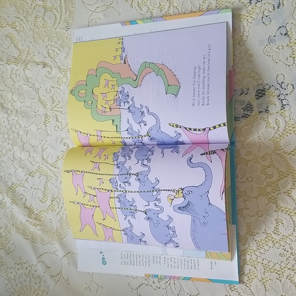 Dr. Suess Oh the places you'll go hardback - Picture 4 of 5